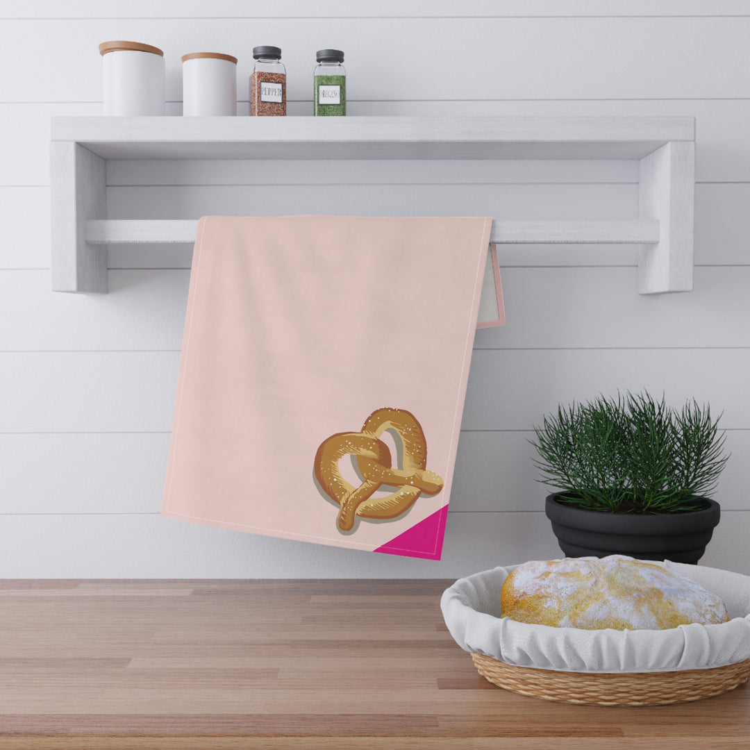 Pretzel Kitchen Tea Towel – Pink Corner Accent Cotton-Poly Dish Towel
